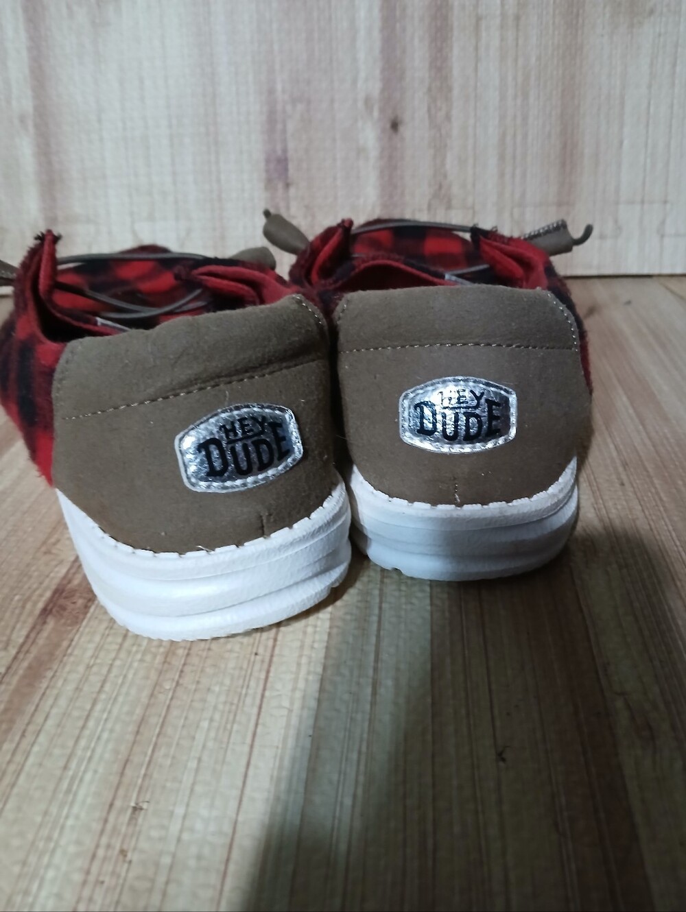 Hey Dude Wendy Buffalo Plaid Shoes Red/Black 40657-610- Women's  11 Euc - Picture 5 of 8